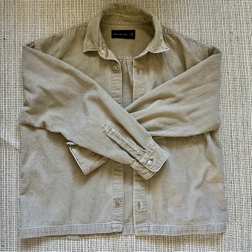 Abercrombie & Fitch Cropped Corduroy Shirt Jacket Taupe/Beige Medium